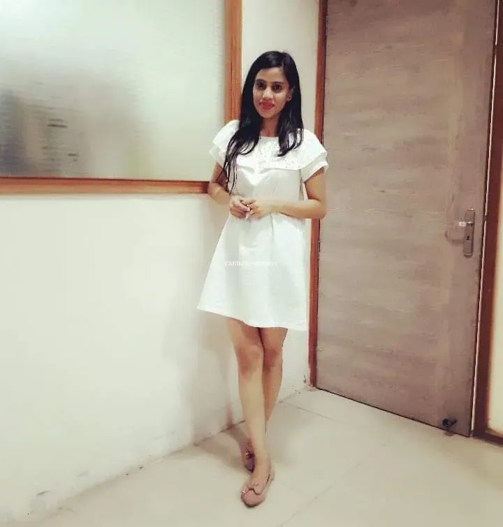 Call Girl riya