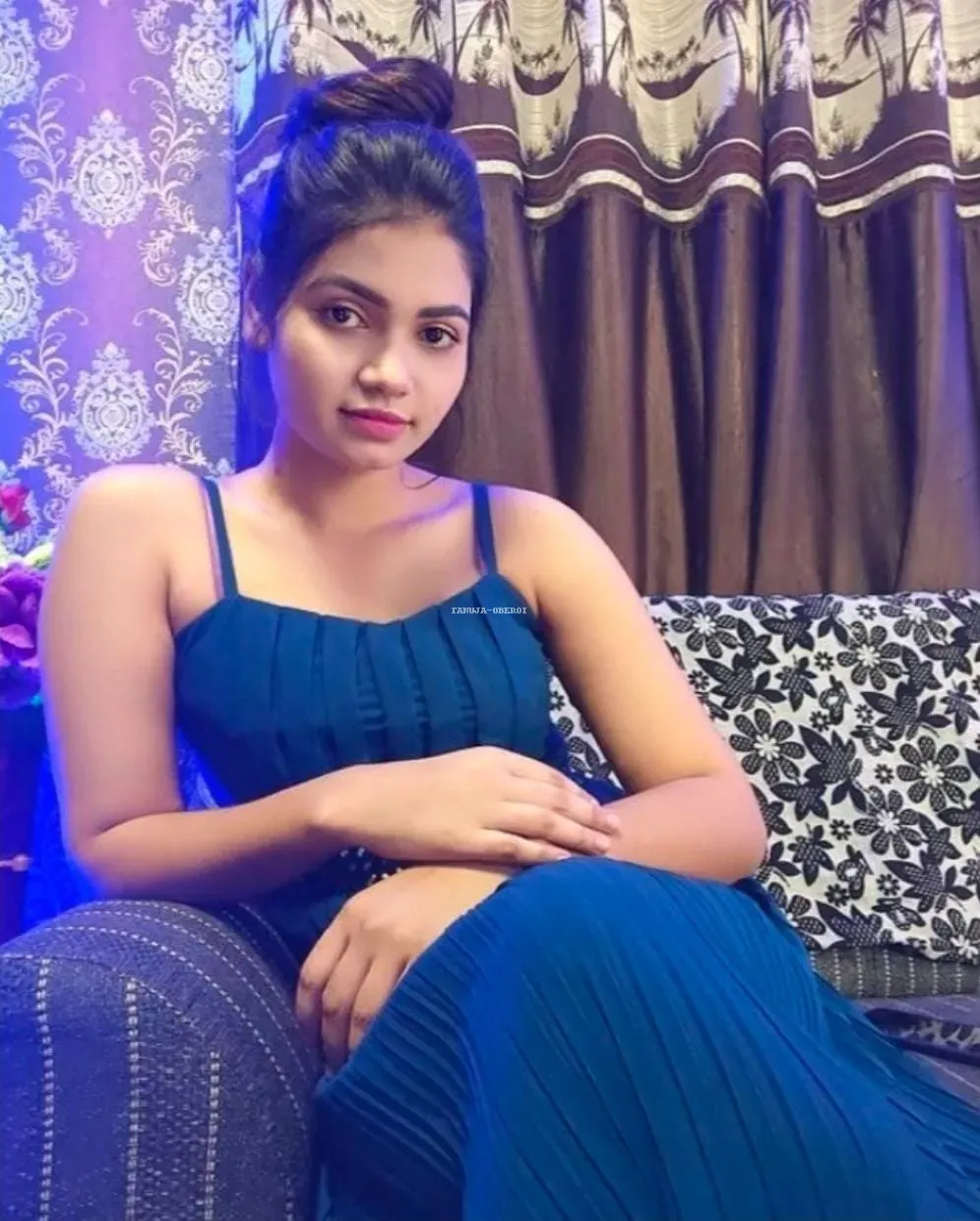 Call Girl yamini